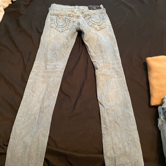 True Religion Relaxed Skinny - Picture 5 of 6